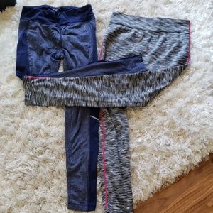 2 pairs of small athletic tights